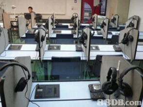 Eduserve International Ltd: 提供DA-LITE投影屏幕、DIS同聲傳譯及會議系統(tǒng)與專業(yè)翻譯服務